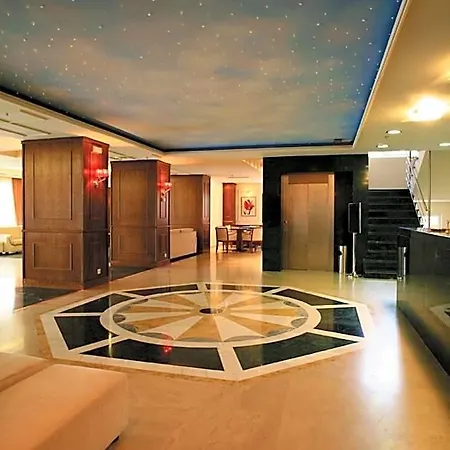 Antoniadis 4*