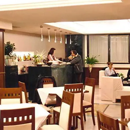 Antoniadis 호텔 4*